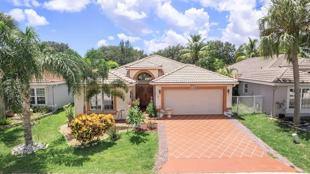 8207 White Rock Circle Boynton Beach FL 33436