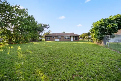 226 Sw Kimball Circle Port Saint Lucie FL 34953