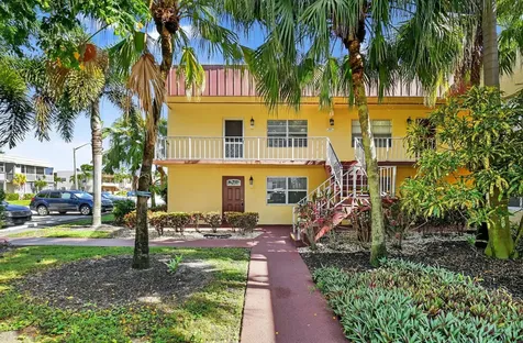 624 Flanders M Delray Beach FL 33484