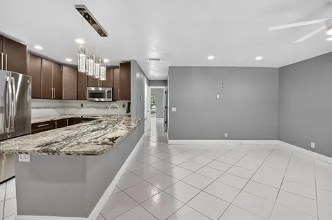 624 Flanders M Delray Beach FL 33484