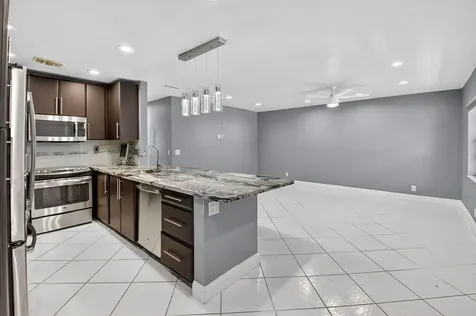 624 Flanders M Delray Beach FL 33484