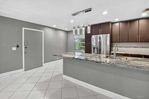 624 Flanders M Delray Beach FL 33484