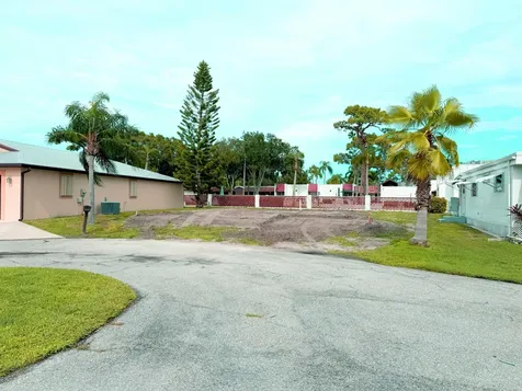14 Espanola Lane Port Saint Lucie FL 34952