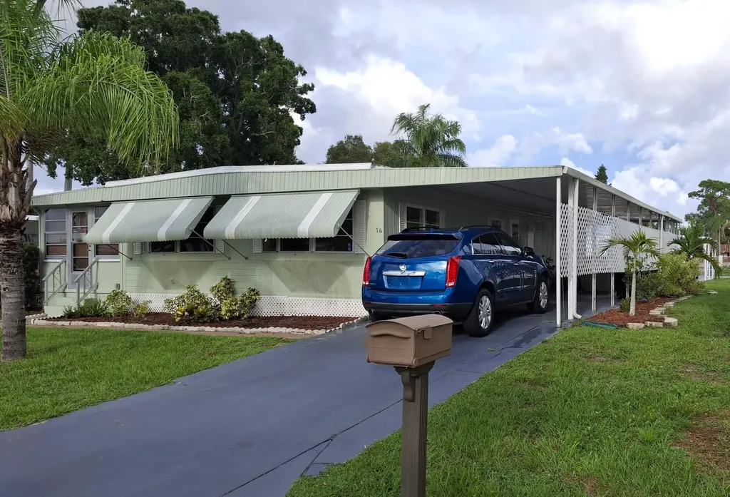 14 Del Prado Street Port Saint Lucie FL 34952