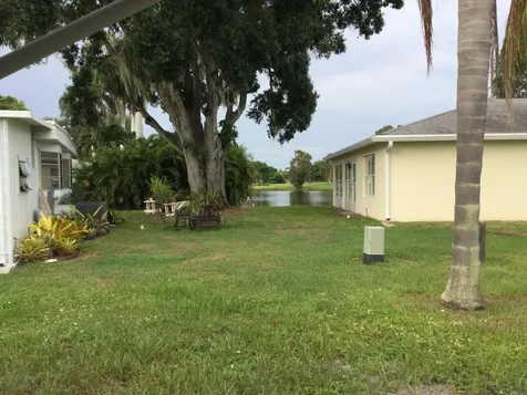 14 Del Prado Street Port Saint Lucie FL 34952