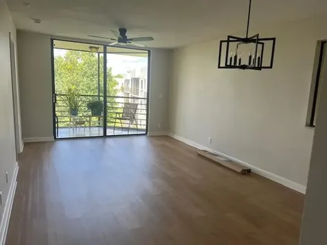 3138 Via Poinciana Lake Worth FL 33467