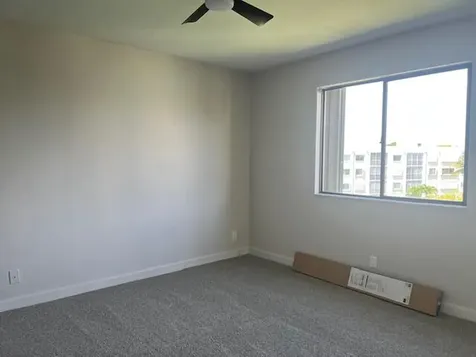 3138 Via Poinciana Lake Worth FL 33467
