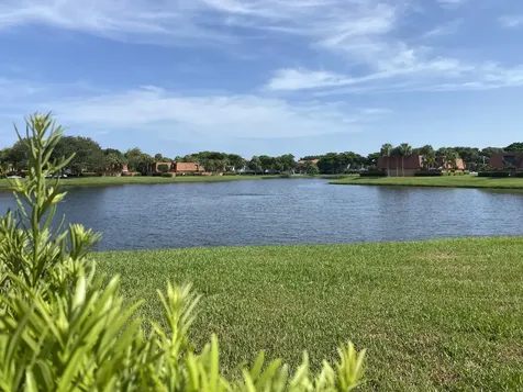 615 Buttonwood Lane Boynton Beach FL 33436