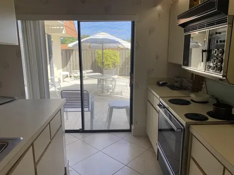 615 Buttonwood Lane Boynton Beach FL 33436