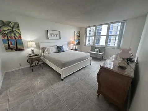 5440 N Ocean Drive Singer Island FL 33404