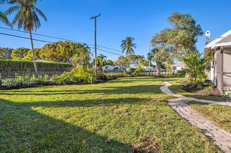 436 51st Street West Palm Beach FL 33407