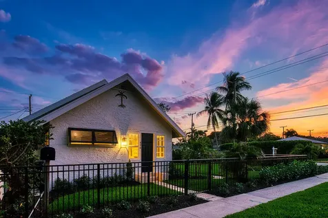 436 51st Street West Palm Beach FL 33407
