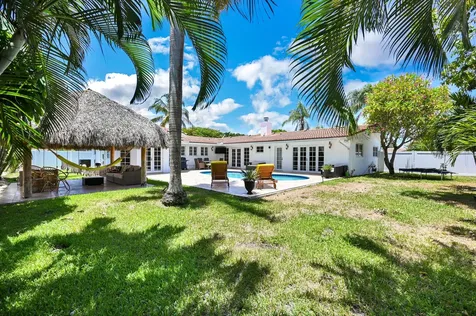 904 SE 12th Street Deerfield Beach FL 33441