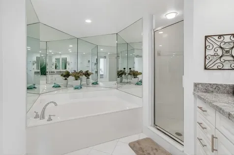 140 SE 5th Avenue Boca Raton FL 33432