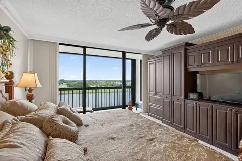 356 Golfview Road North Palm Beach FL 33408