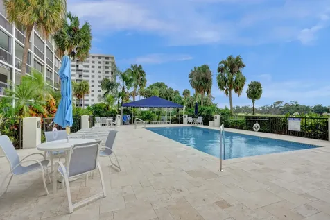 356 Golfview Road North Palm Beach FL 33408