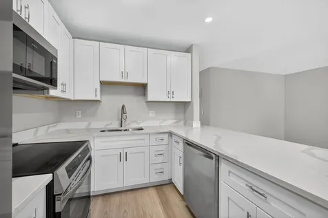 42 Easthampton B West Palm Beach FL 33417