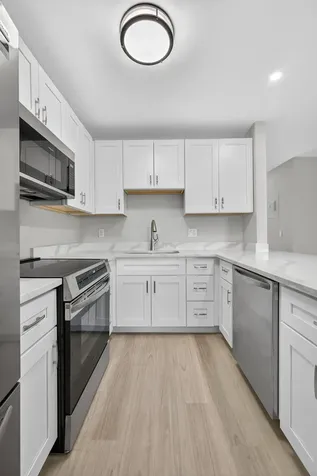 42 Easthampton B West Palm Beach FL 33417