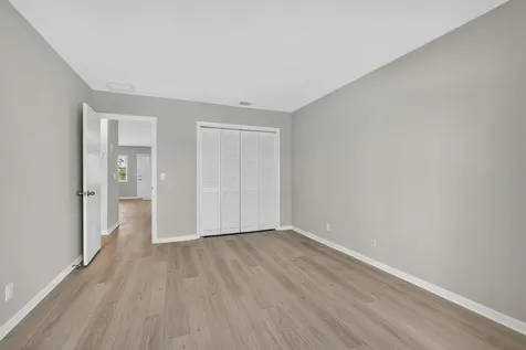 42 Easthampton B West Palm Beach FL 33417