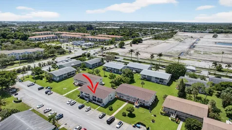 42 Easthampton B West Palm Beach FL 33417