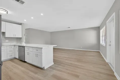 42 Easthampton B West Palm Beach FL 33417