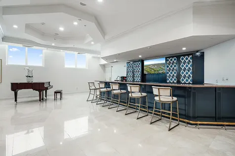 4600 N Ocean Drive Singer Island FL 33404