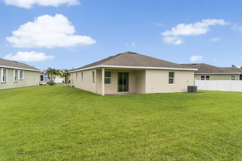 162 Port Royal Court Sebastian FL 32958