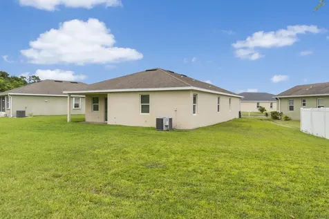 162 Port Royal Court Sebastian FL 32958