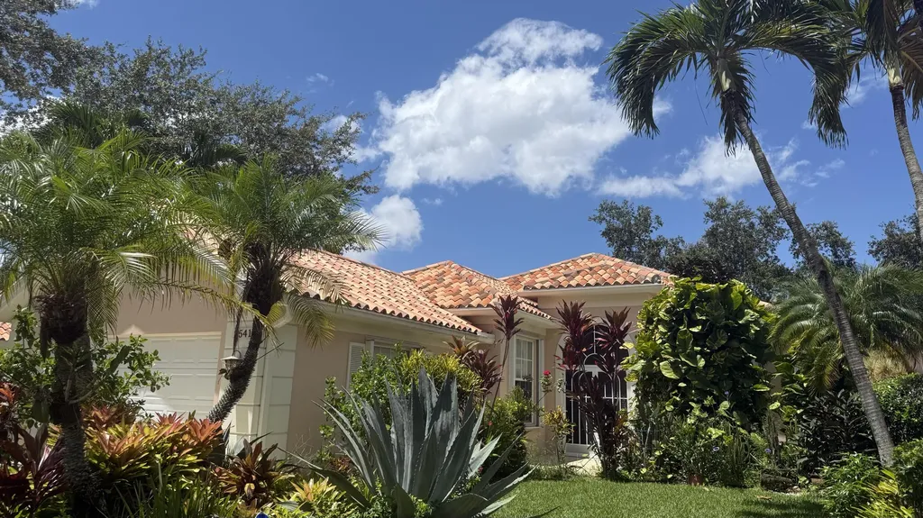 2541 Kittbuck Way West Palm Beach FL 33411