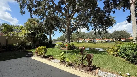 2541 Kittbuck Way West Palm Beach FL 33411