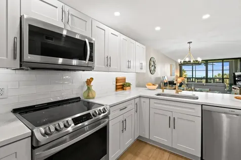 3200 N Highway A1a Hutchinson Island FL 34949