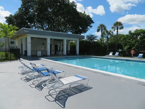 9233 Sw 8th Street Boca Raton FL 33428