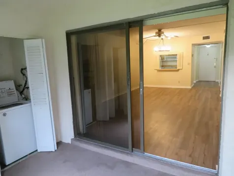 9233 Sw 8th Street Boca Raton FL 33428