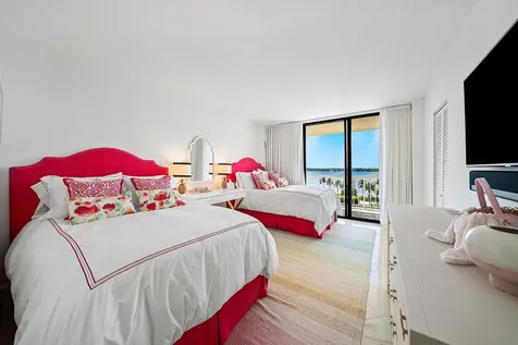 3300 S Ocean Boulevard Palm Beach FL 33480
