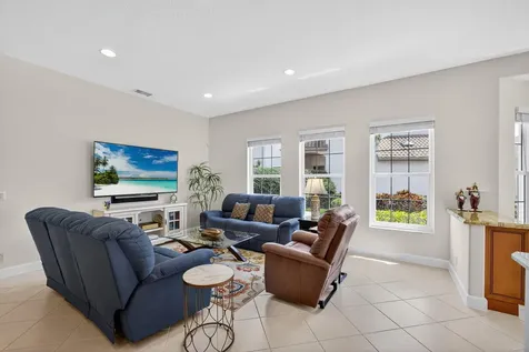 902 Augusta Pointe Drive Palm Beach Gardens FL 33418