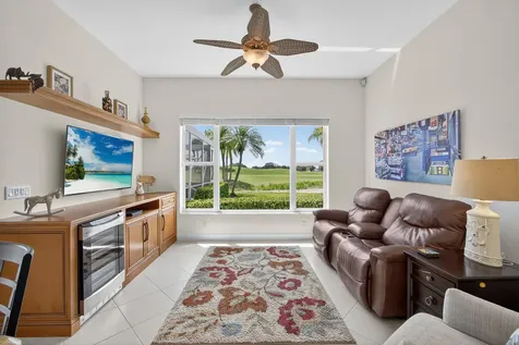 902 Augusta Pointe Drive Palm Beach Gardens FL 33418