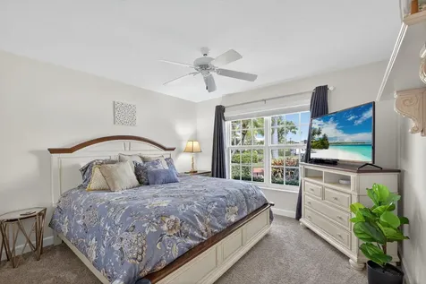 902 Augusta Pointe Drive Palm Beach Gardens FL 33418