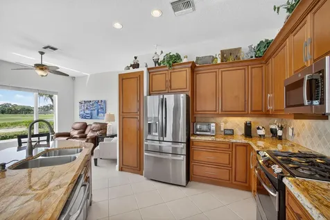 902 Augusta Pointe Drive Palm Beach Gardens FL 33418