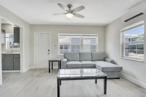 1001 S Federal Highway Lake Worth Beach FL 33460