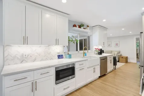 926 Sw 1st Street Boca Raton FL 33486