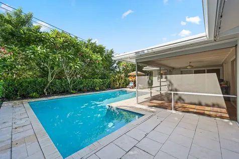 926 Sw 1st Street Boca Raton FL 33486