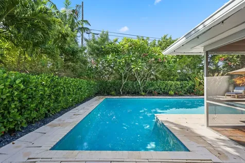 926 Sw 1st Street Boca Raton FL 33486