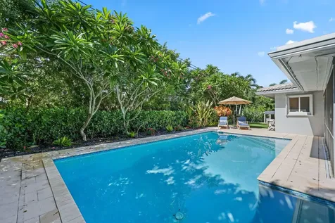 926 Sw 1st Street Boca Raton FL 33486