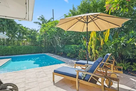 926 Sw 1st Street Boca Raton FL 33486