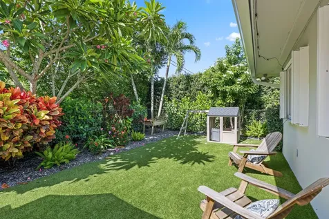 926 Sw 1st Street Boca Raton FL 33486