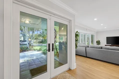 926 Sw 1st Street Boca Raton FL 33486