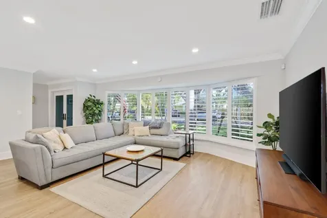 926 Sw 1st Street Boca Raton FL 33486