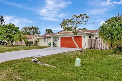 1541 Se Minorca Avenue Port Saint Lucie FL 34952