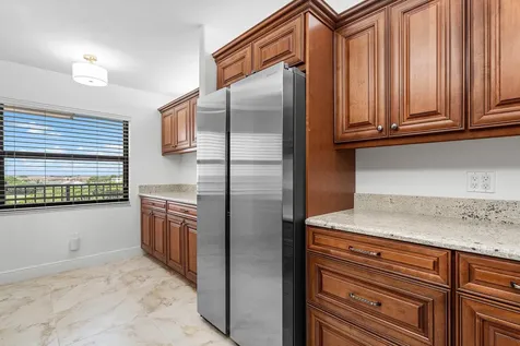 9260 Sw 14th Street Boca Raton FL 33428