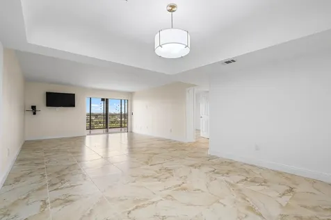 9260 Sw 14th Street Boca Raton FL 33428